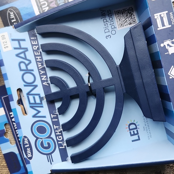 Hanukkah decoration bundle - Picture 13 of 14